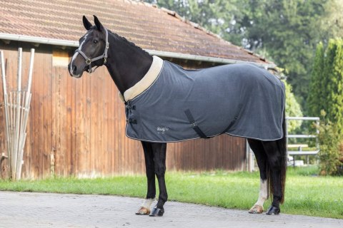 Derka polarowa dla konia RugBe Royal, grafitowy, roz. 135 cm, Covalliero Derka polarowa dla konia RugBe Royal, grafitowy, roz. 135 cm, Covalliero