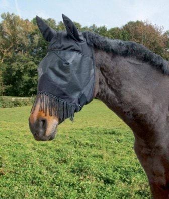 Maska przeciwowadowa dla konia z uszami i frędzlami, czarny, roz. Pony, Covalliero Maska przeciwowadowa dla konia z uszami i frędzlami, czarny, roz. Pony, Covalliero